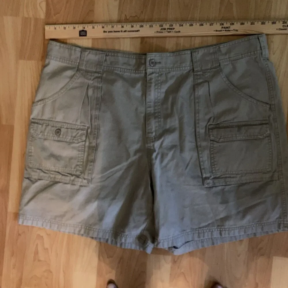 Cabelas Mens Cargo Shorts  Size 44 Outdoor Cotton Hiking Fishing Lot Of 2